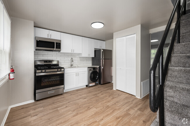 Interior Photo - Waters Edge Townhomes