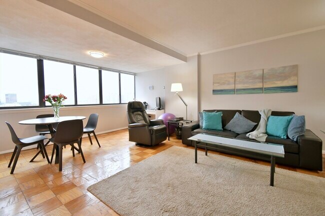 Photo - 6 Whittier Pl Unidad 15 O