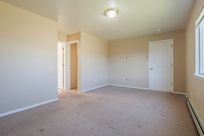 Photo - 1469 Sagittarius St