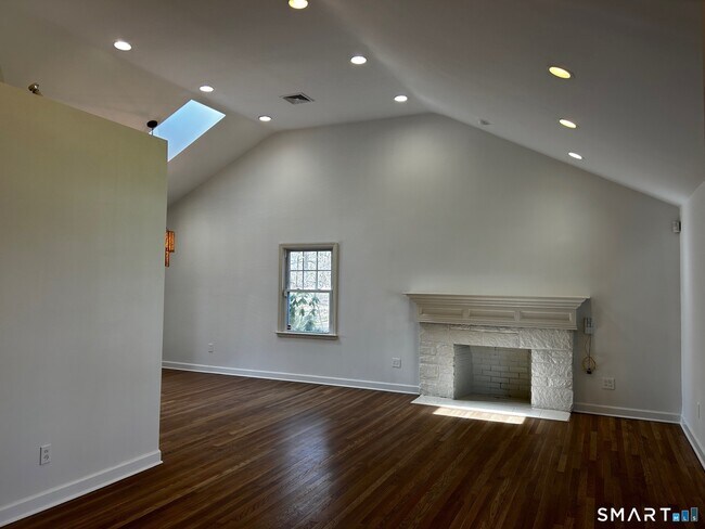 Photo - 97 Godfrey Rd