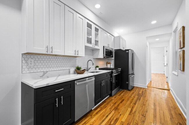 Photo - 1225 Patapsco St