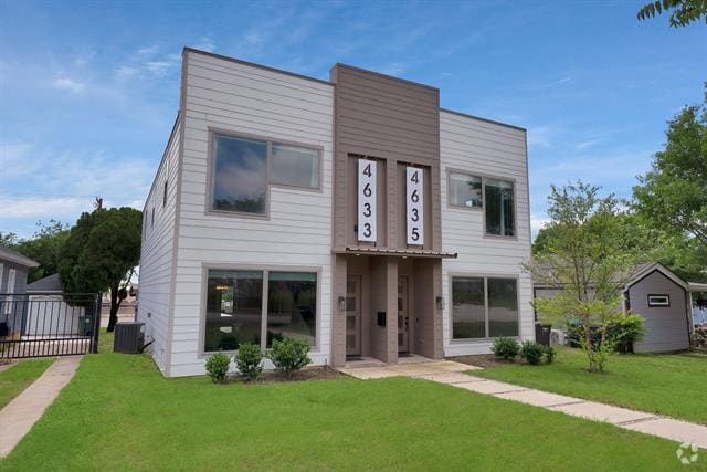 Building Photo - 4635 Calmont Ave Rental