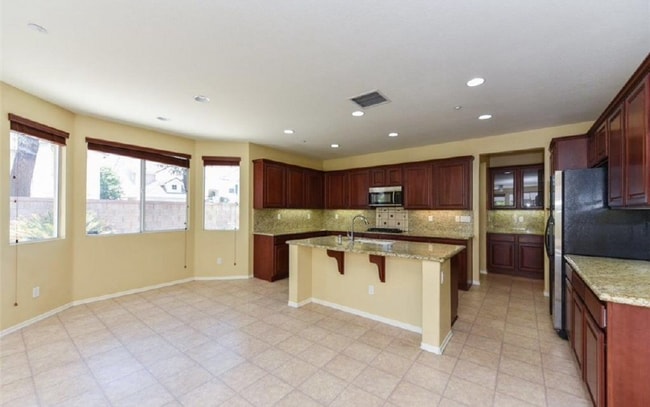 Photo - 4338 Bayhill Ln