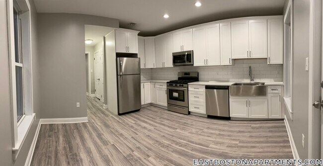 Photo - 143 London St Unit 2