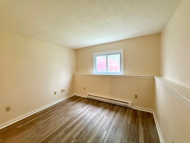 Photo - 63 W Rosemont Ave Unit 63 W. Rosemont Ave #1