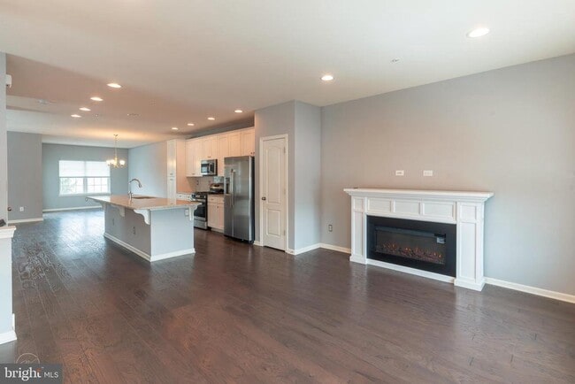 Photo - 2305 Maci's Cir