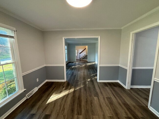 Photo - 4 Bedroom 2 Bathroom