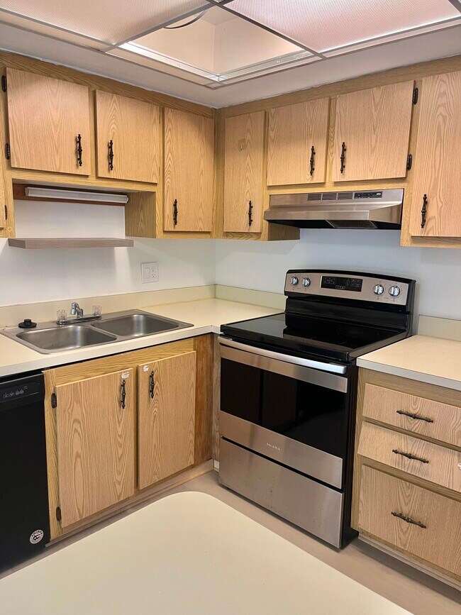 Photo - 4243 Oak Terrace Dr Unit 4243
