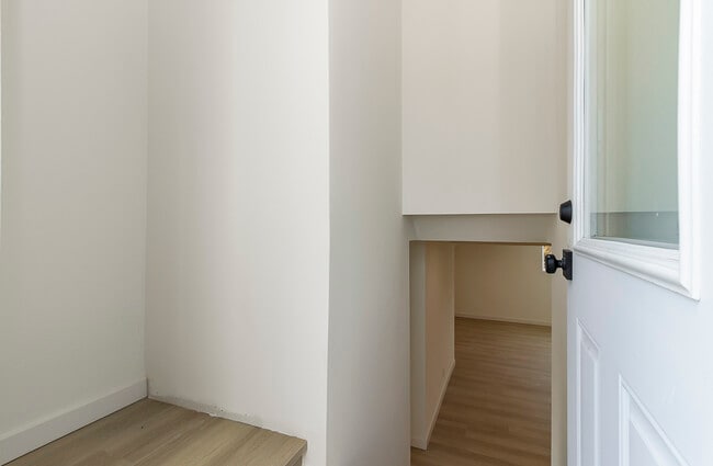 Photo - 5655 31st Ave SW Unit C