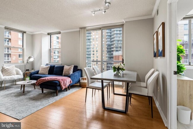 Photo - 3835 9th St N Unit 809W