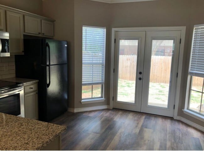 Photo - 200 E Granada St Unidad 3