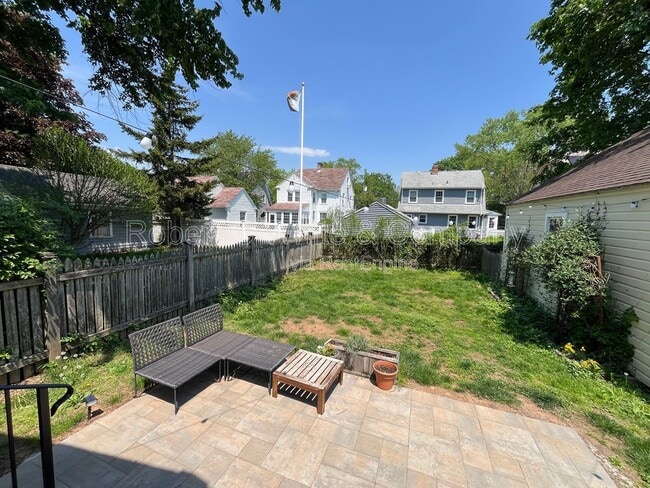 Photo - 109 Ardmore St