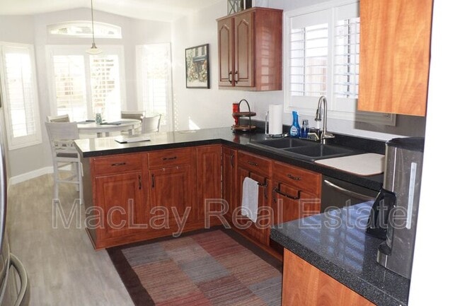 Photo - 13031 S 46th Way