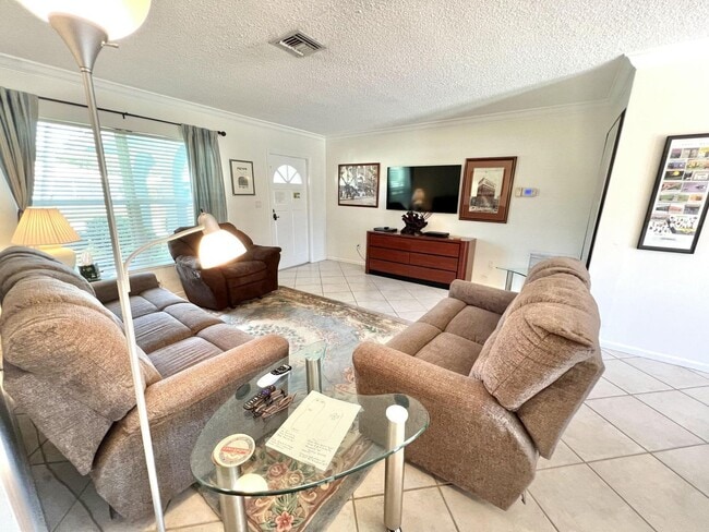 Photo - 3289 NW 25th Way