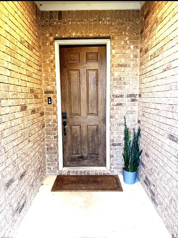 Photo - 807 Farmhouse Dr