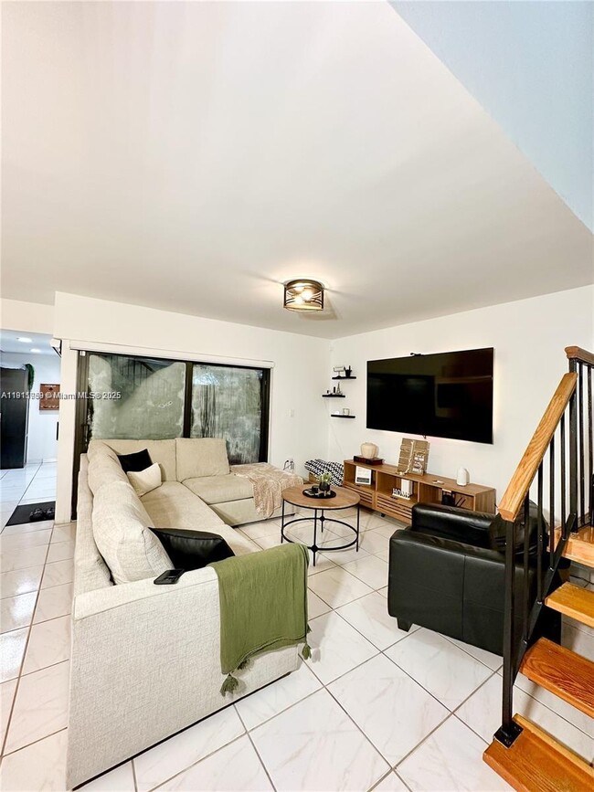 Photo - 5975 SW 137th Ave