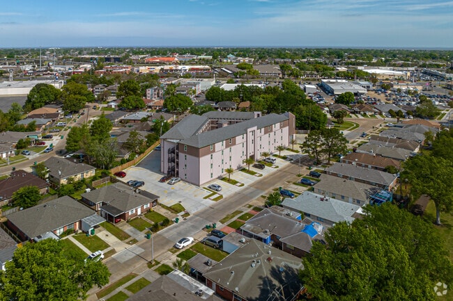 2900 Wytchwood Dr.