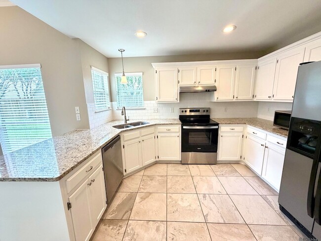 Photo - 4126 Stumberg Ln