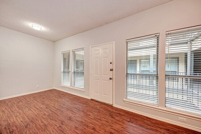 Photo - PRELEASE 8/15/2025 2 bed 2 bath Unit 208