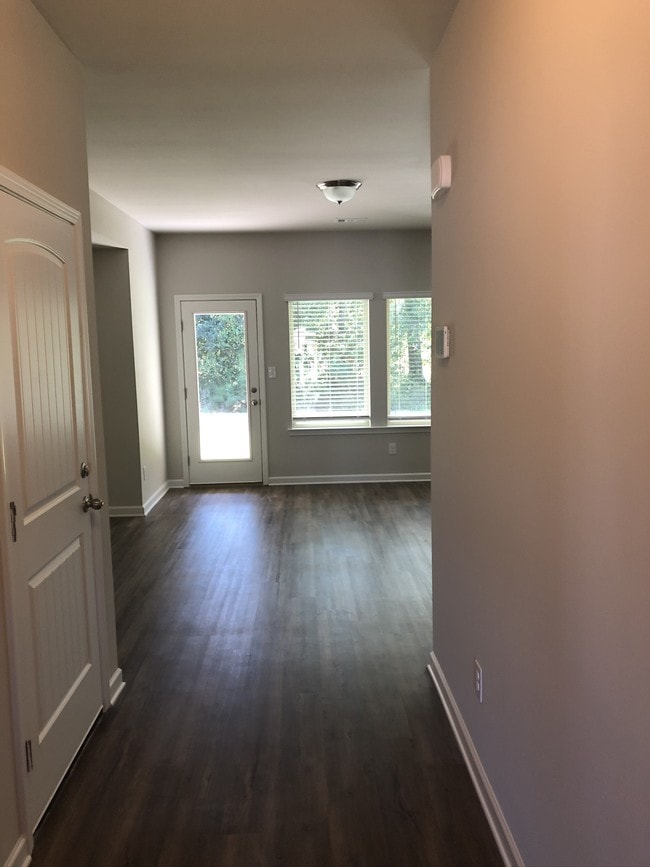 Photo - 28450 Evangeline Ln