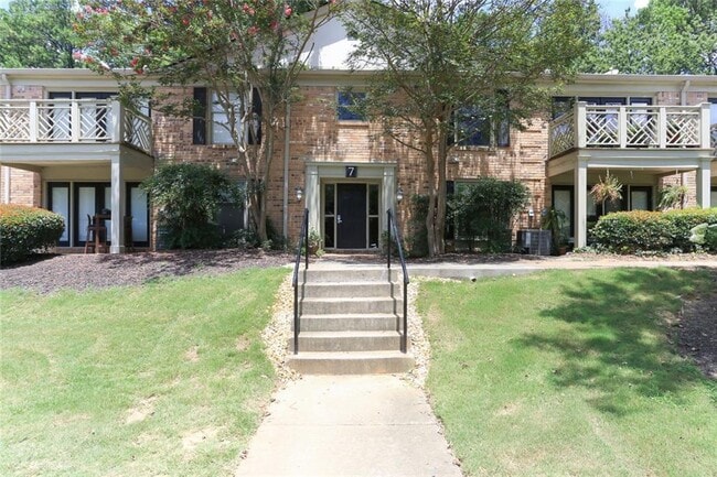 Building Photo - 3650 Ashford Dunwoody Rd NE Unit 706 Rental
