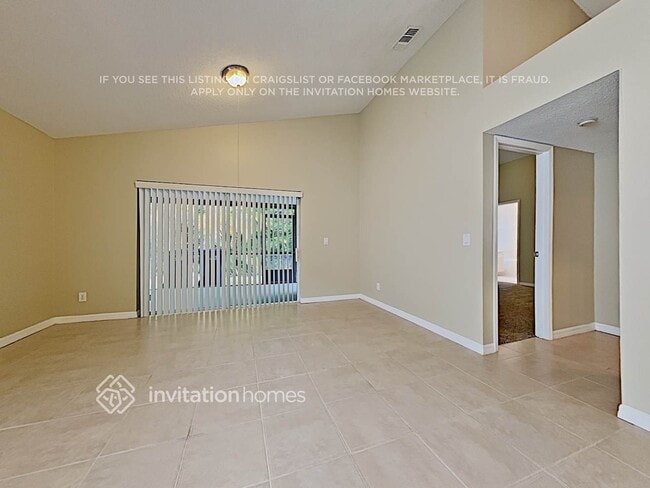 Photo - 13835 Valleybrooke Ln