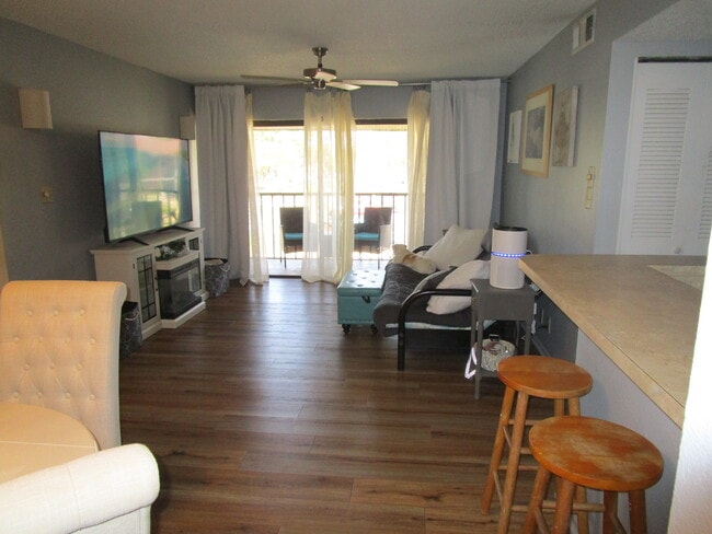 Photo - 19505 Quesada Ave Condo Unit LL203