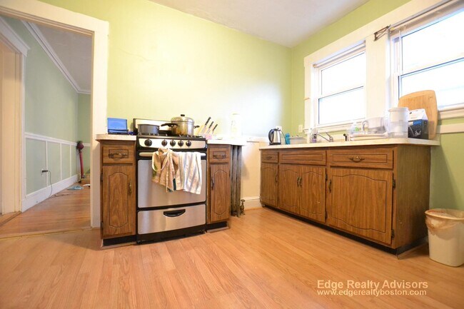 Building Photo - 56 Claymoss Rd Unit 2 Rental