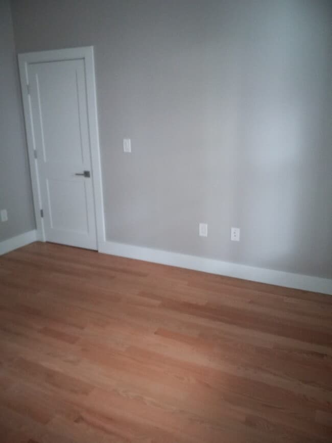 Photo - 293 Rindge Ave