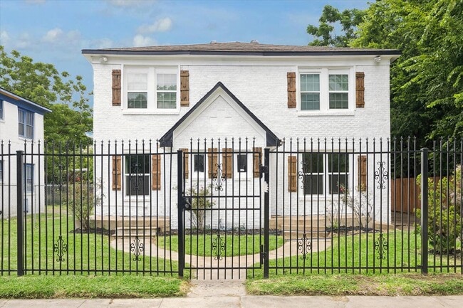 Photo - 2701 Truxillo St