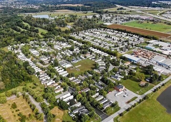 Building Photo - 2132 Pacific Dr