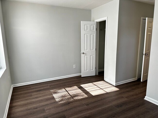 Photo - 4632 Hillside Rd SE Unit 2
