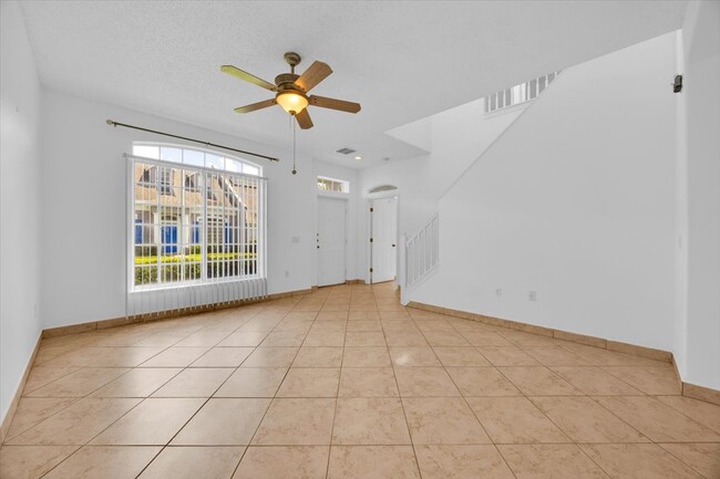 Photo - 2051 Island Brook Ln