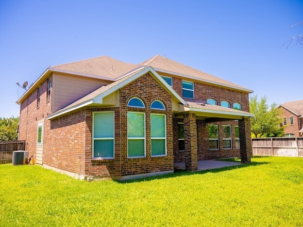 Photo - 10007 Shire Green Ln