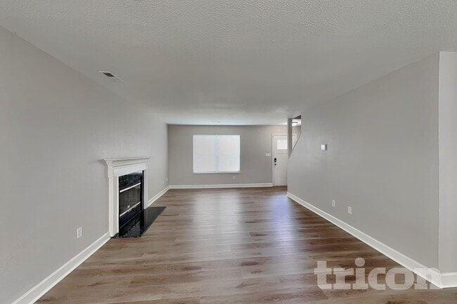 11157 Fall Dr