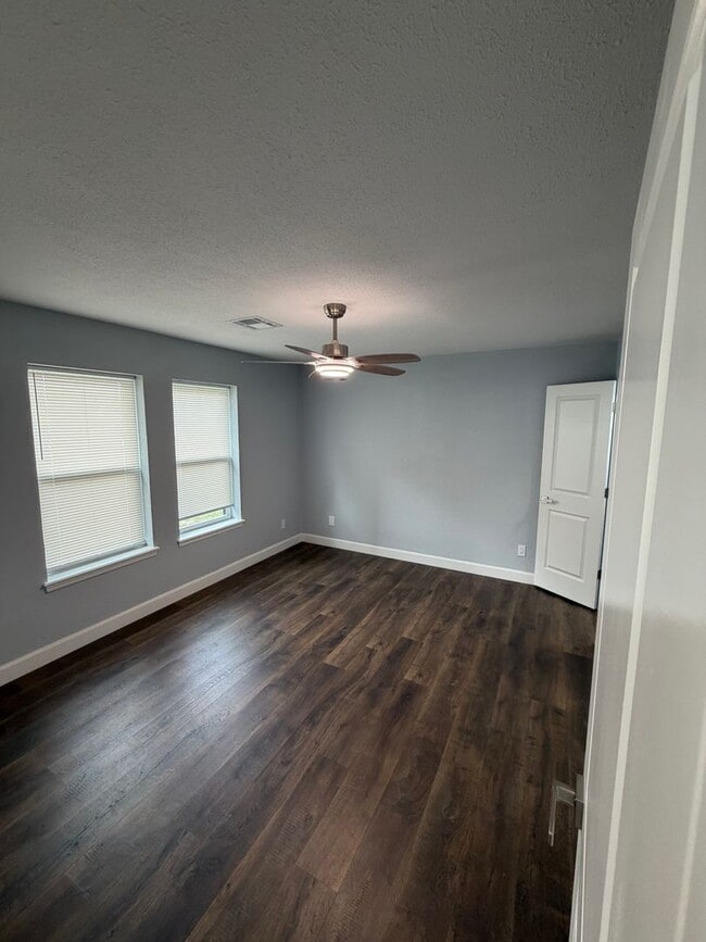 Photo - 3 Bed | 2 Bath House