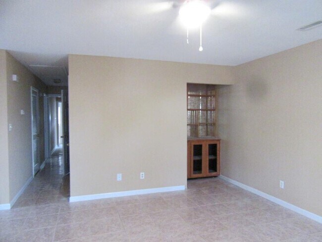 Photo - 1450 Turkey Ridge Rd