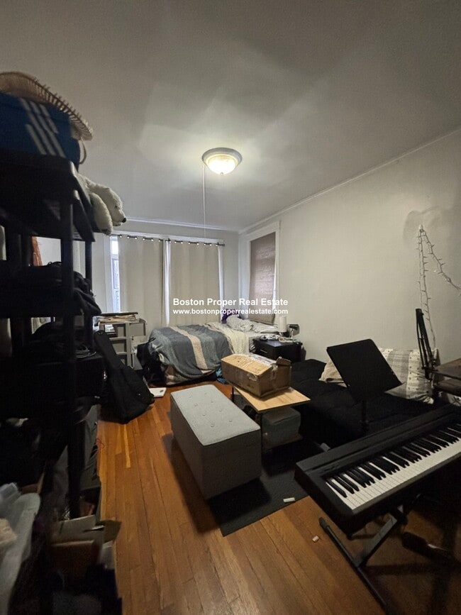 Photo - 80 Fenway St