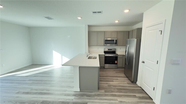 Photo - 31262 Midnight Sun Wy