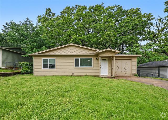 Building Photo - 1201 Park Dr Rental