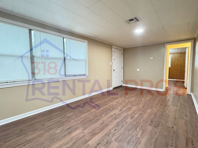 Photo - 3 Bed, 2 Bath Home in Ruston
