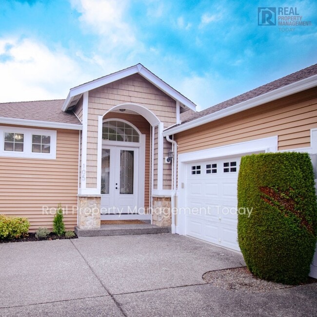 Building Photo - Beautiful Remodeled 3 Bedroom In Orting!