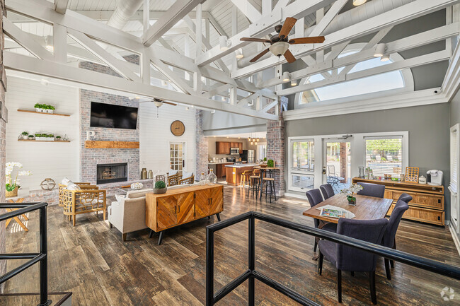 Interior Photo - Perrys Crossing Apartment Homes