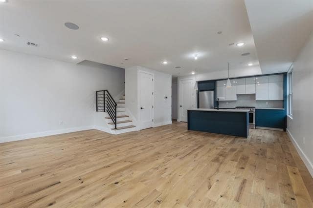 Building Photo - 259 Liberty Ave Unit 2