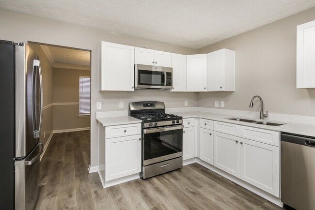 Photo - 5875 Bellingrath Way