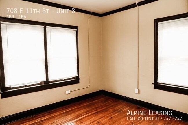 Photo - 708 E 11th St Unidad 8