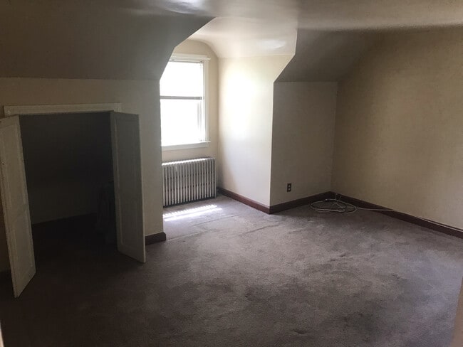 Photo - 111 Hillcrest Ave Unit Apt. B