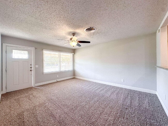 Photo - 5410 23rd St