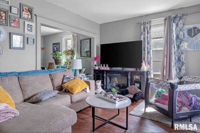 Photo - 1844 S 2nd St