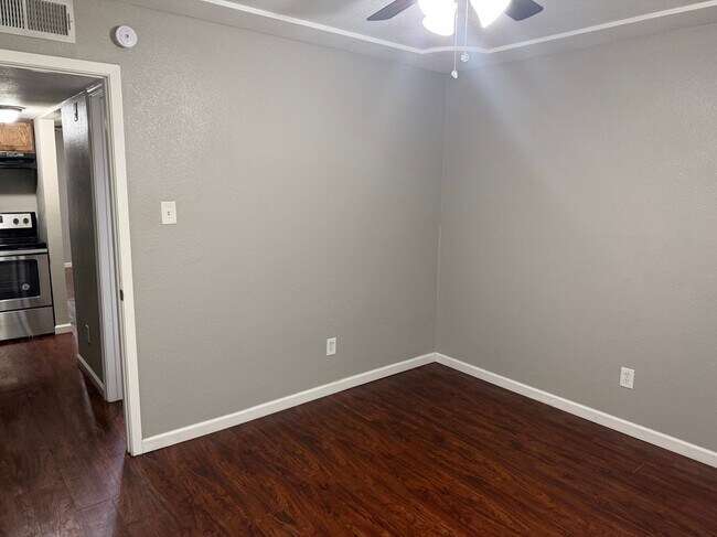 357 NW Newton Dr Unidad 11